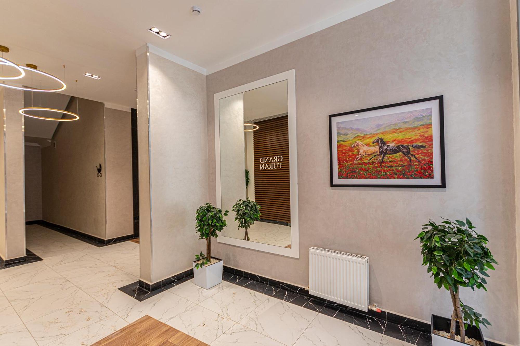 Raisson Aparthotel G84 Хан Шатыр Astana Eksteriør bilde