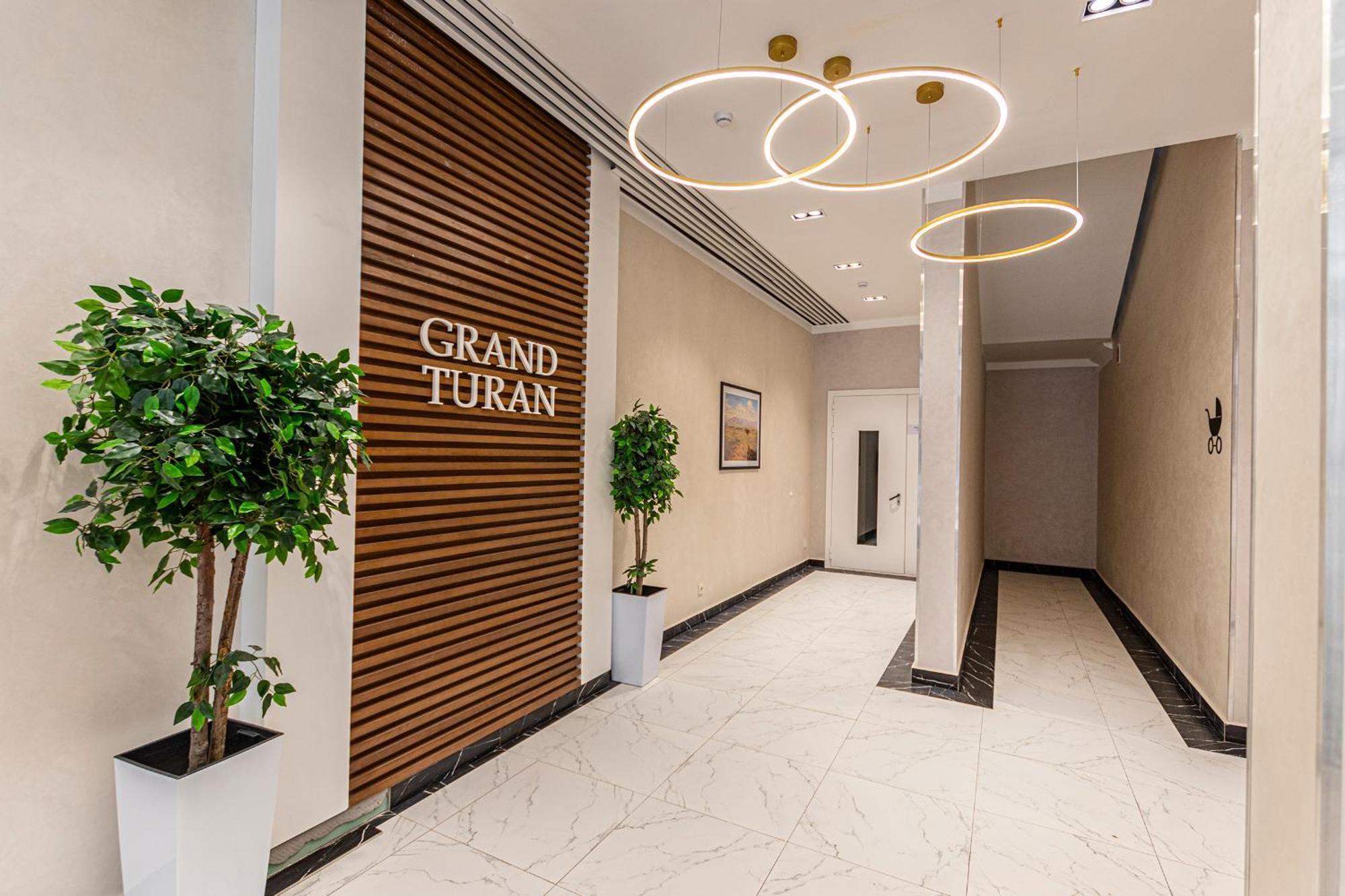 Raisson Aparthotel G84 Хан Шатыр Astana Eksteriør bilde